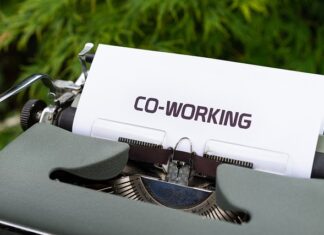 Dlaczego firmy coraz częściej decydują się na outsourcing procesów logistycznych?